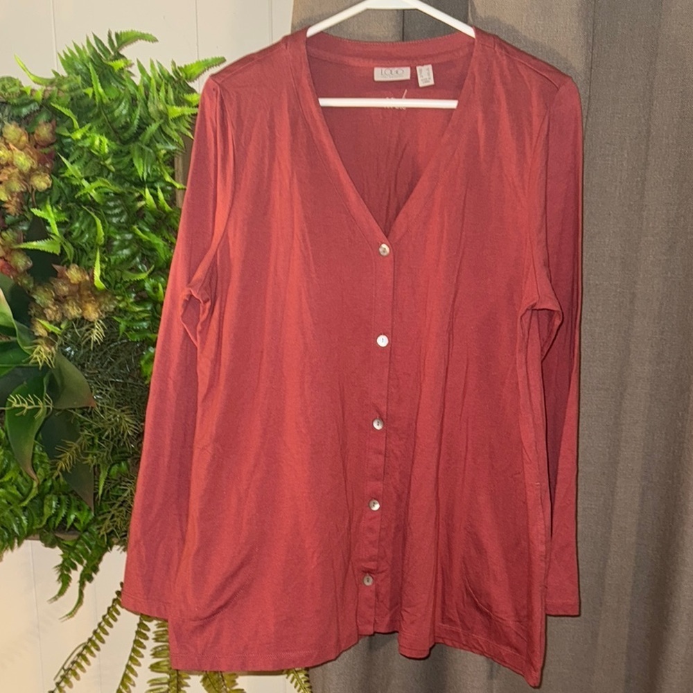 LOGO by Lori Goldstein THE CARDI long sleeve women’s button down shirt size LG